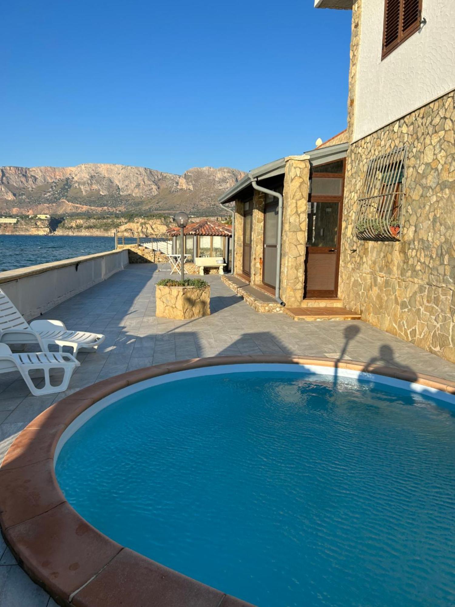 Casa Vacanza Barbera - In Riva Al Mare Vila Trappeto  Exterior foto
