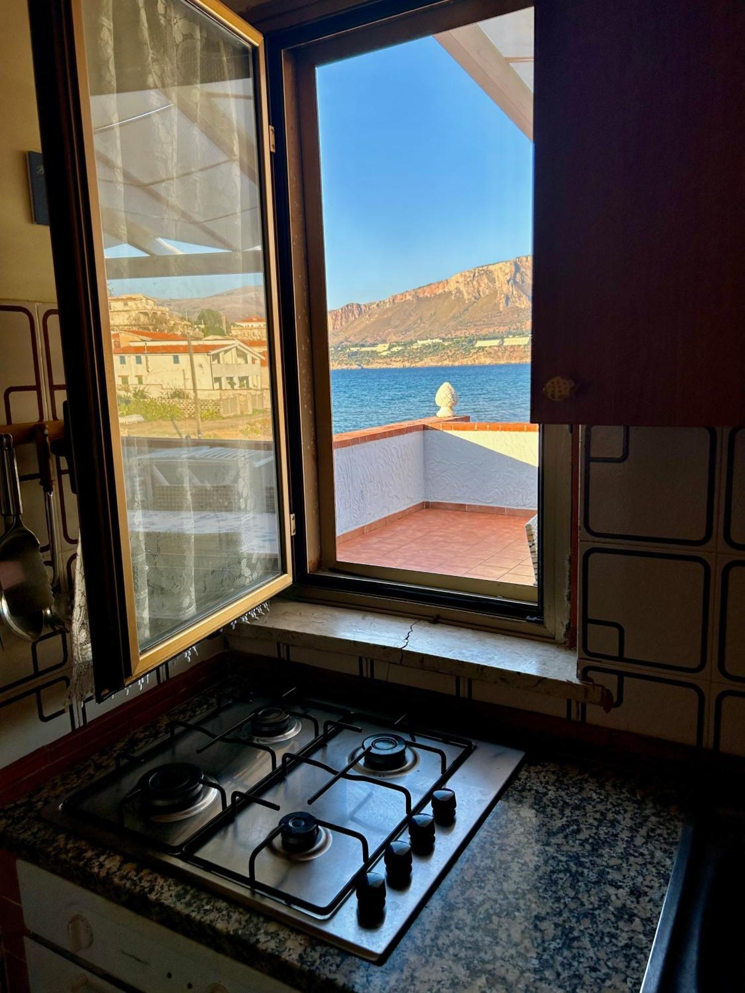 Casa Vacanza Barbera - In Riva Al Mare Vila Trappeto  Exterior foto